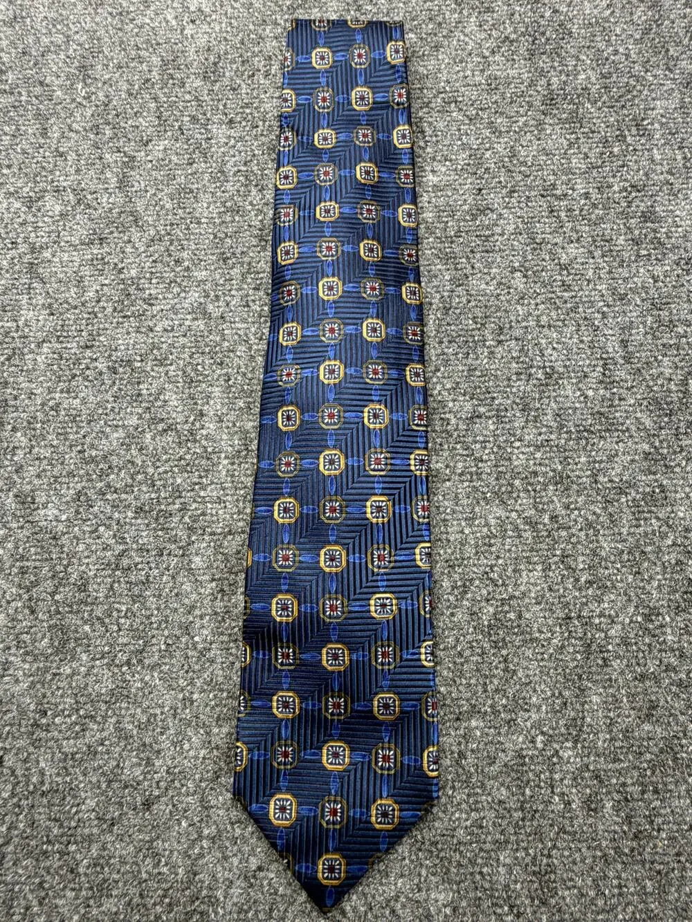 Ermenegildo Zegna Mens Silk Tie Blue Geometric Medallion Made Italy